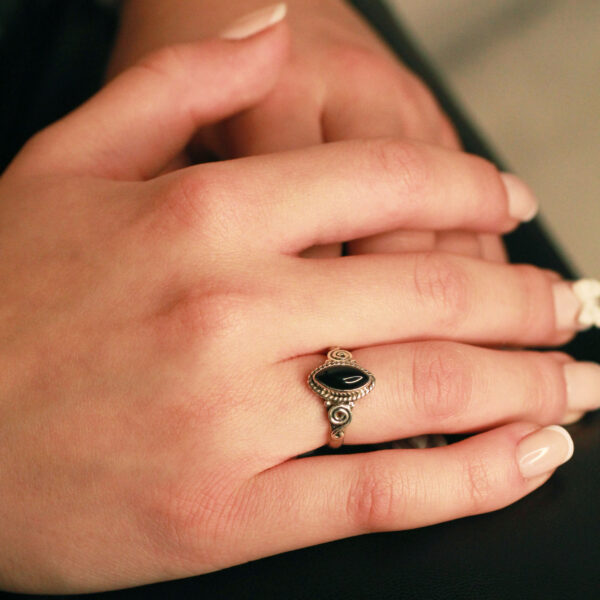 onyx ring zilver